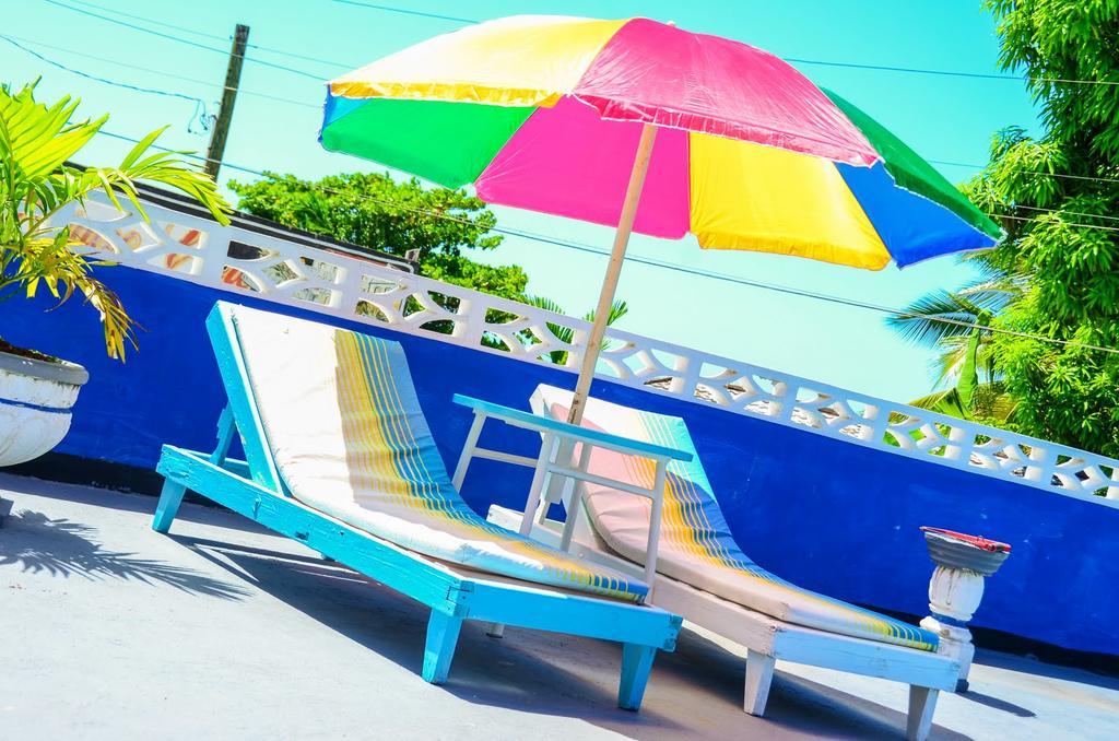Marine View Hotel โอโชรีโอส ภายนอก รูปภาพ